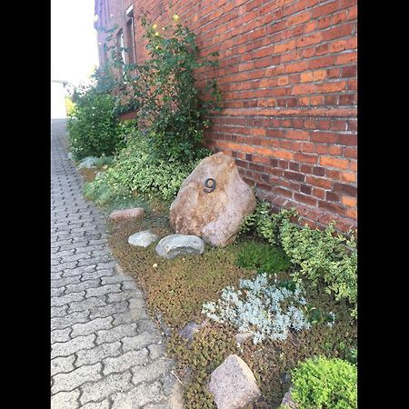 Ferienwohnung Am Neuklostersee Nahe Wismar エクステリア 写真